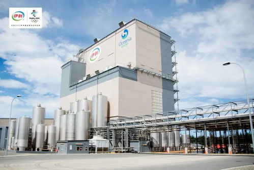 伊利“進(jìn)博時(shí)間”再啟幕 九大世界級產(chǎn)品引期待，啟黃中學(xué)共襄健康盛舉